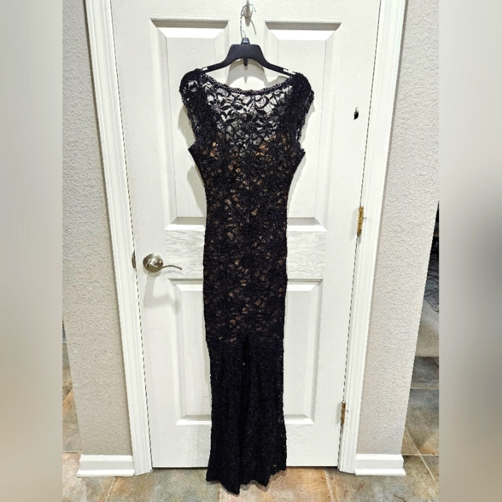 Windsor Black Lace and sequins dress size 5/6